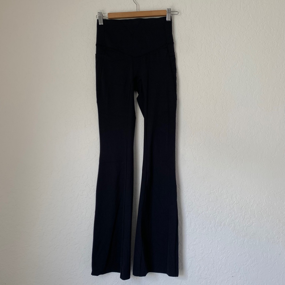 Halara Flare Leggings Women S Black Crossover Waist Pockets Athleisure Pilates